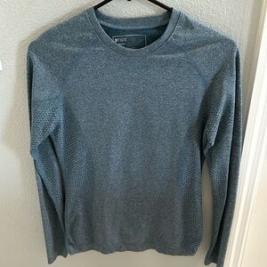 Figs Women's Long Sleeve Tee in Heather Slate Blue